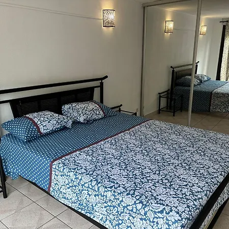 Proche De La Apartmán